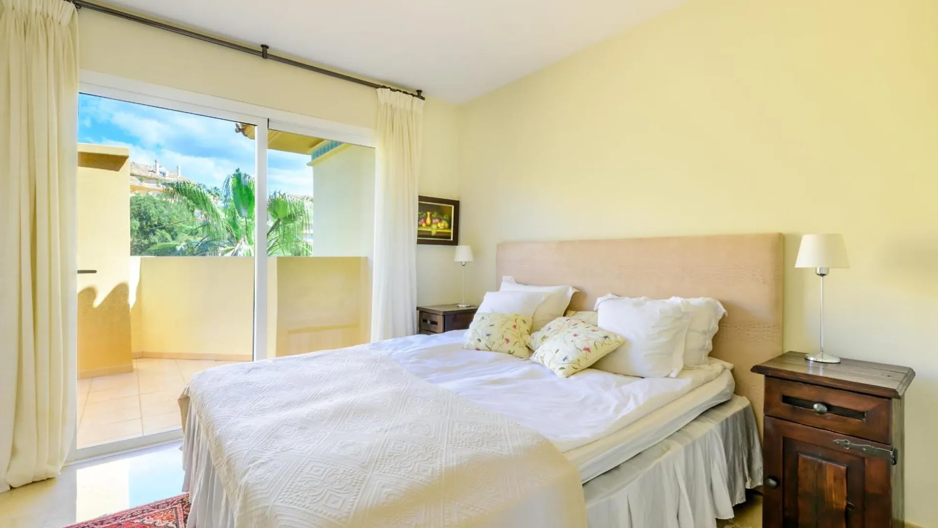 Elviria Hills Penthouse - Idyllic Golf & Sea View Oasis In Marbella Apartment