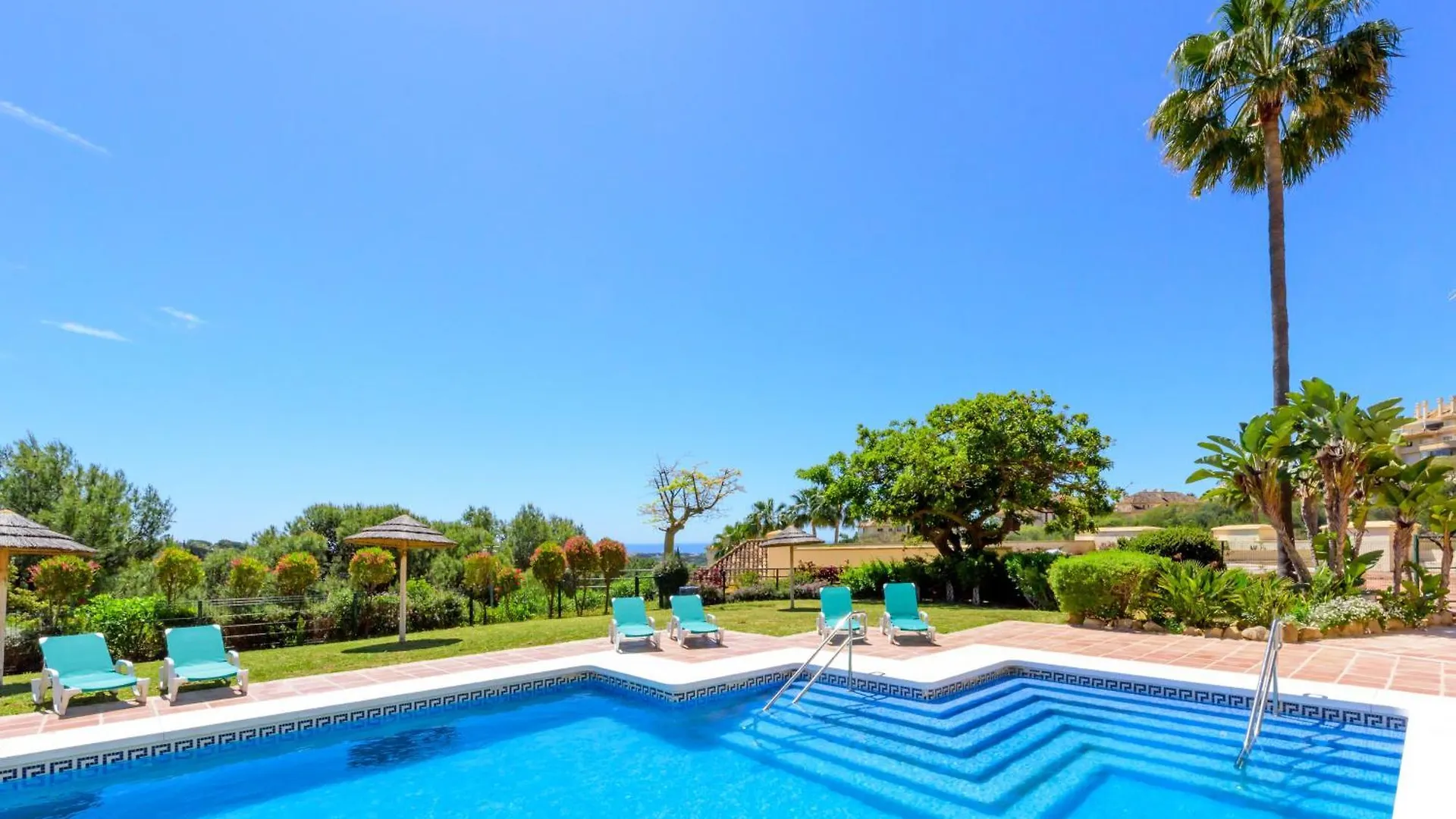 Elviria Hills Penthouse - Idyllic Golf & Sea View Oasis In Marbella Apartment Spain